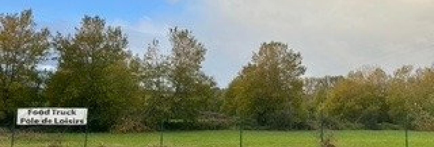 Terrain  34265 m² à vendre à Saint-Ciers-du-Taillon (17240)