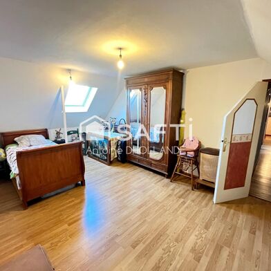 Maison 7 pièces 147000 €