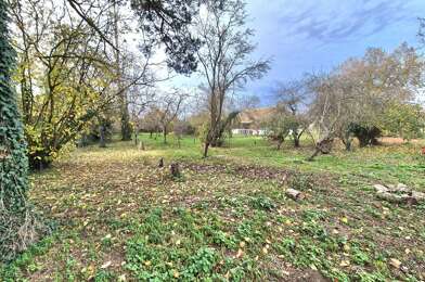 Terrain  127000 €