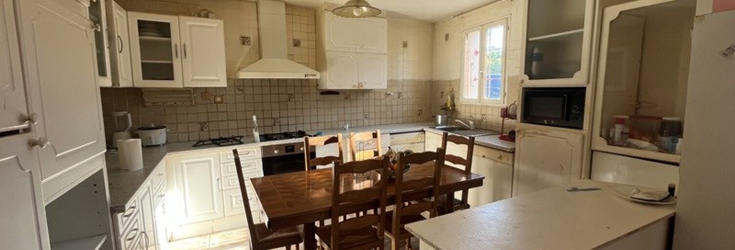 Maison 4 Pièces 97 m² à vendre à Saint-Jean-d'Angély (17400)