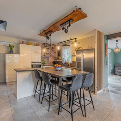 Maison 6 pièces 262400 €