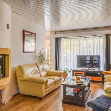 Maison 6 pièces 488800 €