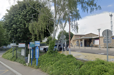 Garage  75000 €