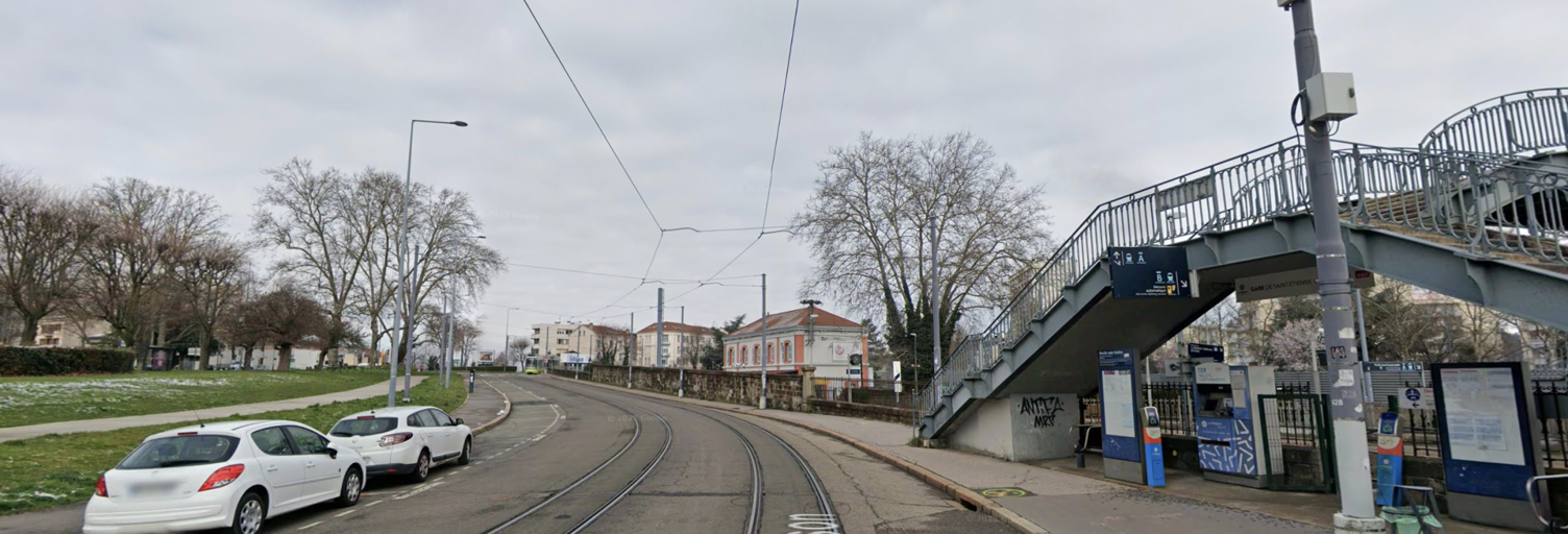 Garage  84 m² à vendre à Saint-Étienne (42100)