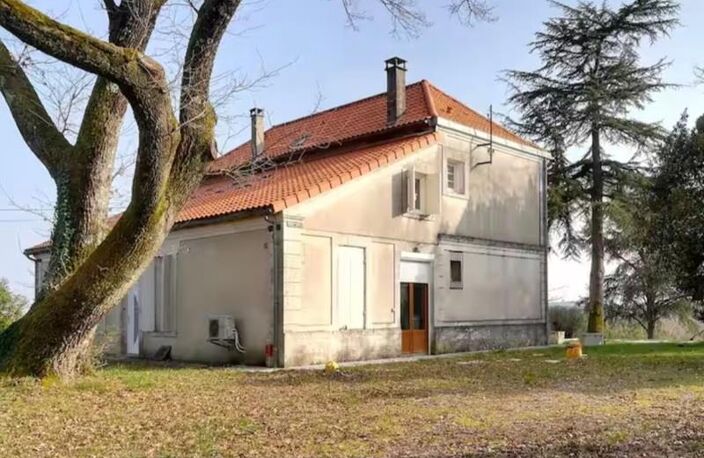 Maison en pierre de 10 pièces principales — photo 3