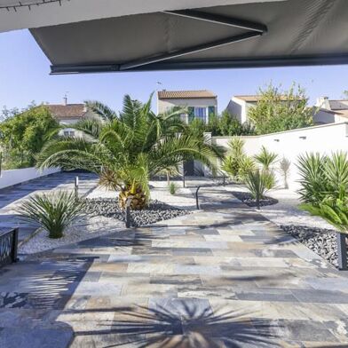 Maison 5 pièces 329800 €