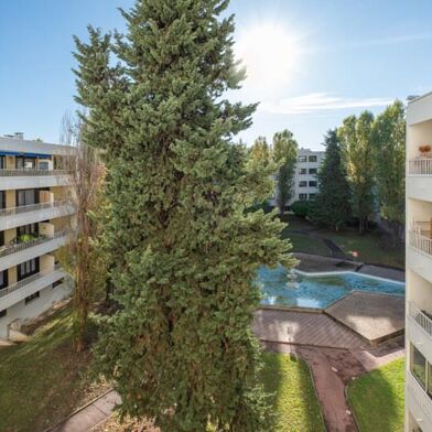 Appartement 4 pièces 245000 €