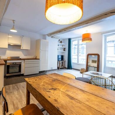 Appartement 3 pièces 234300 €