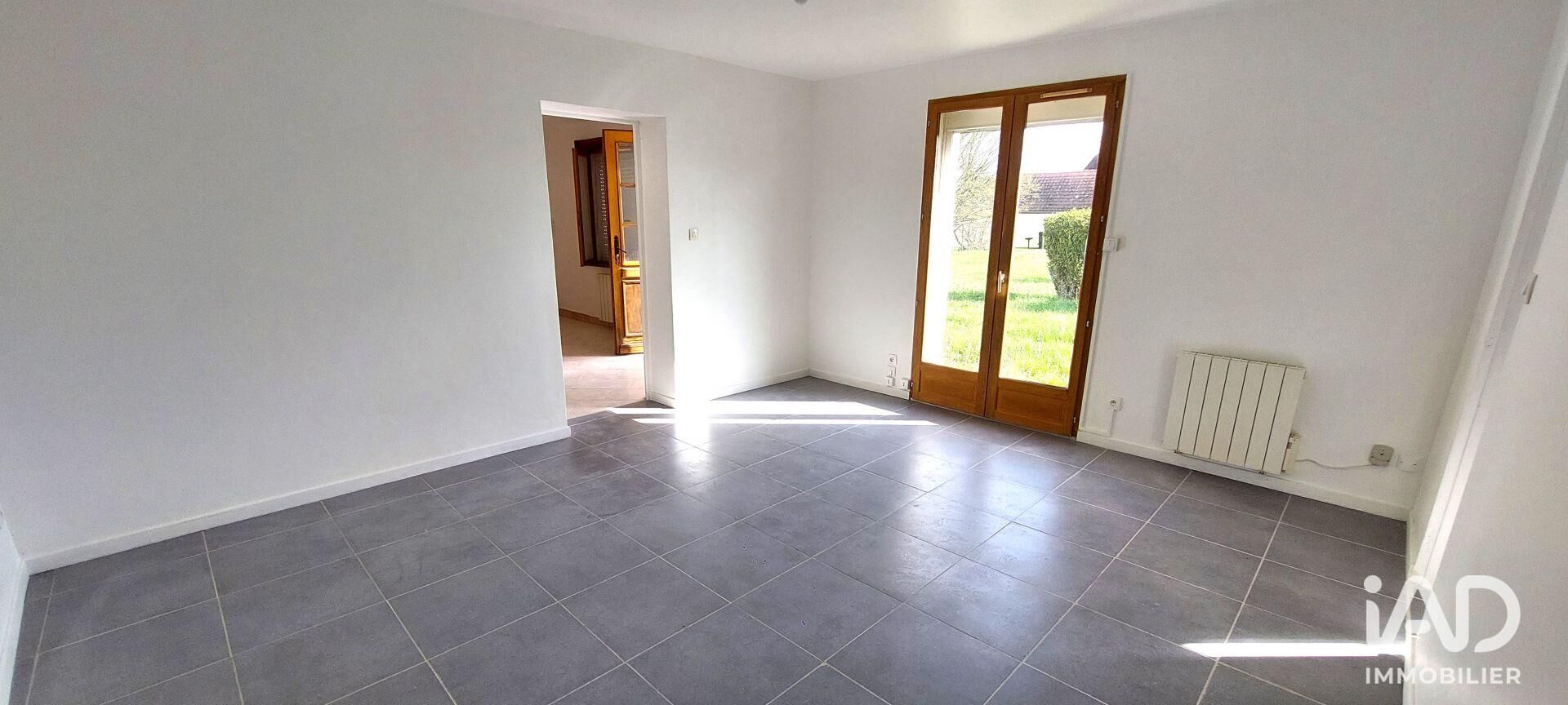 Vente Maison/villa 4 pièces - Photo 2