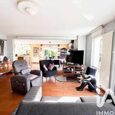 Maison 9 pièces 499900 €