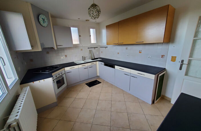 Maison aux beaux volumes à vendre proche centre ville de MARMANDE — photo 4