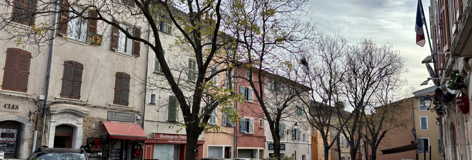 Immeuble  150 m² à vendre à La Valette-du-Var (83160)