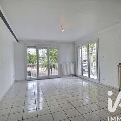 Appartement 3 pièces 84000 €