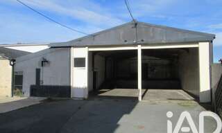 Immeuble  900 m² à vendre à Saint-Amand-sur-Sèvre (79700)