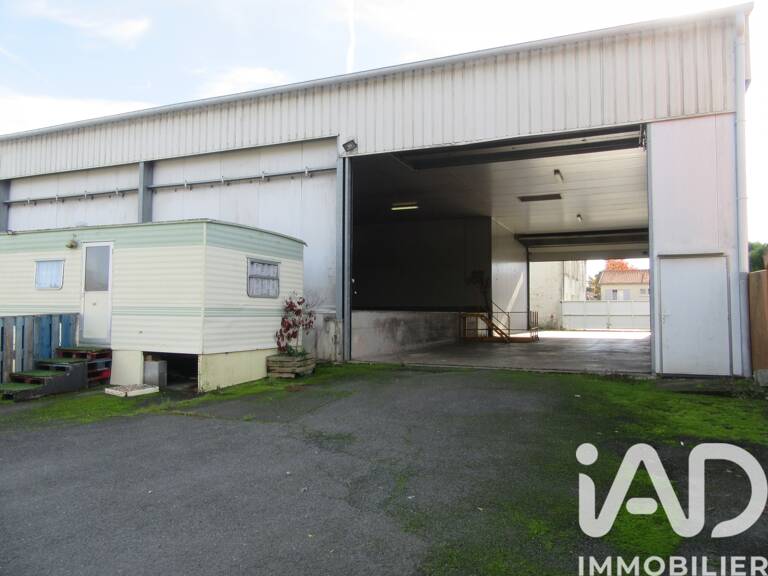 Vente Immeuble 900 m&sup2; — photo 1
