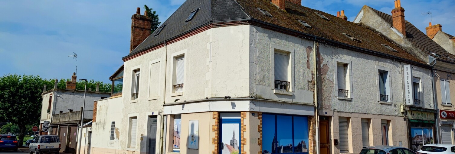 Immeuble  274 m² à vendre à Gien (45500)