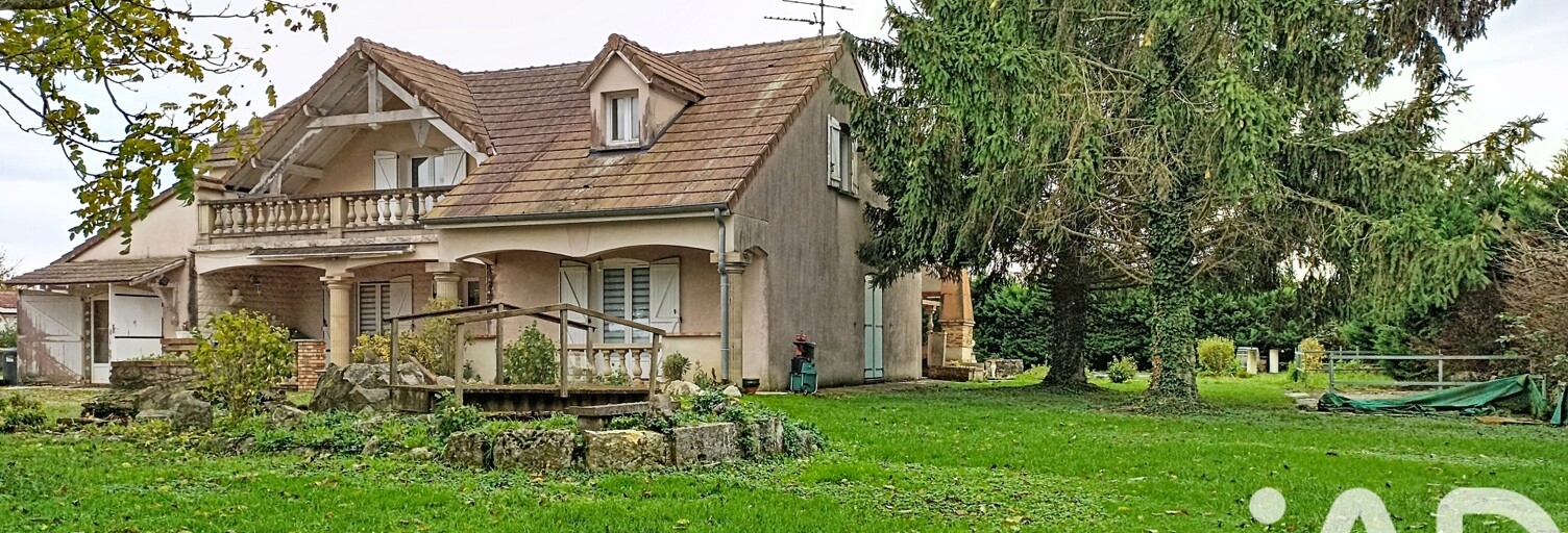 Maison 9 Pièces 244 m² à vendre à Saint-Maurice-en-Rivière (71620)