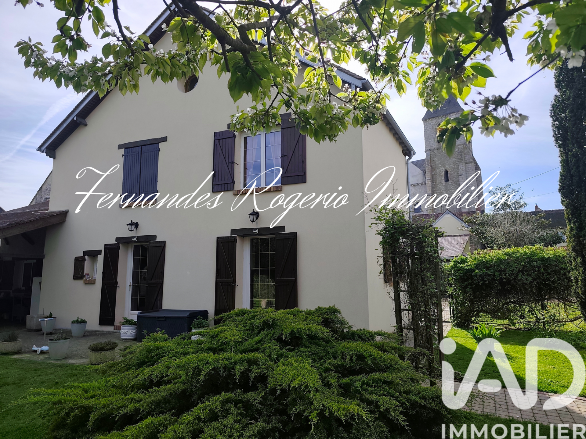 Briarres-Sur-Essonne - 183m² - 7p. - 4ch.
