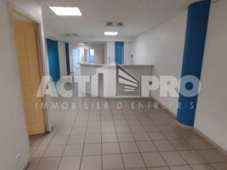 Bureaux à vendre — photo 1