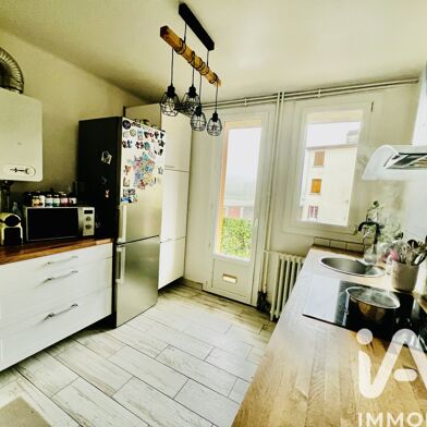 Appartement 4 pièces 216000 €