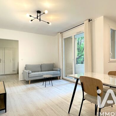 Appartement 2 pièces 1100 €