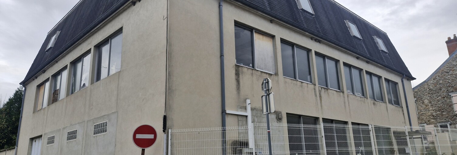 Maison 10 Pièces 1100 m² à vendre à Château-Thierry (02400)