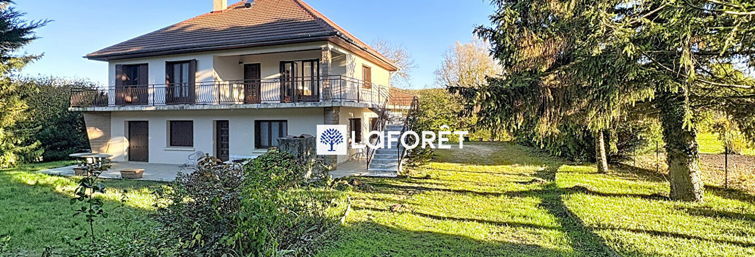 Maison 9 Pièces 214 m² à vendre à Biol (38690)