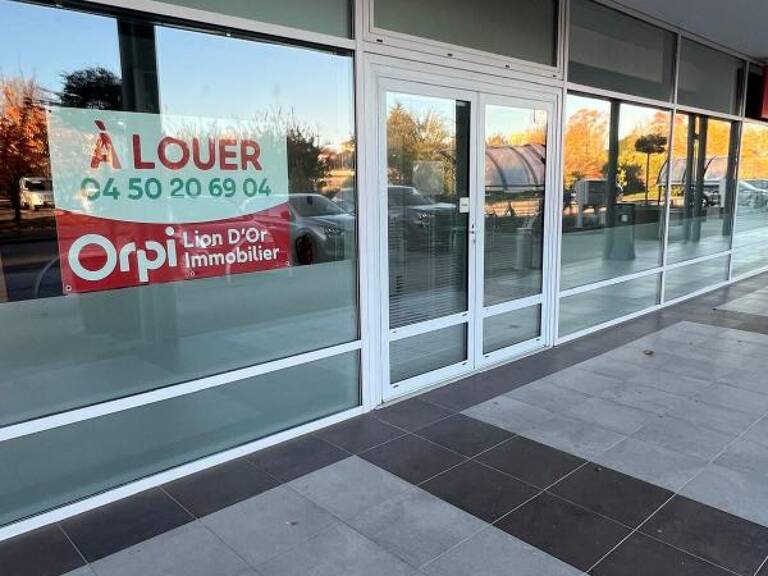 Bien Commercial À Louer 98.50m² — photo 1