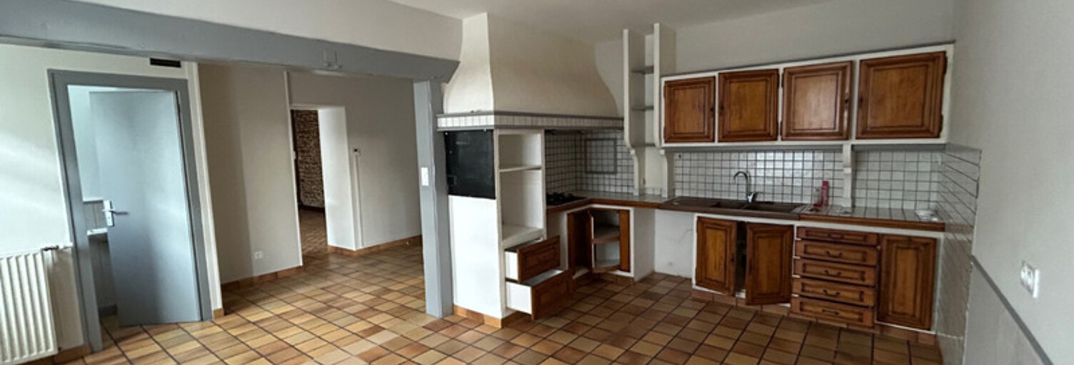 Maison 7 Pièces 143 m² à vendre à Reffannes (79420)