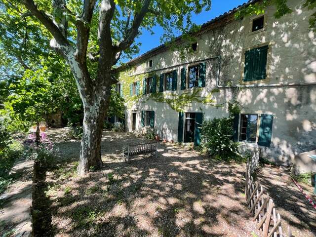 MAISON  MAS  AUTENTHIQUE sur plus de 5 hectares — photo du bien
