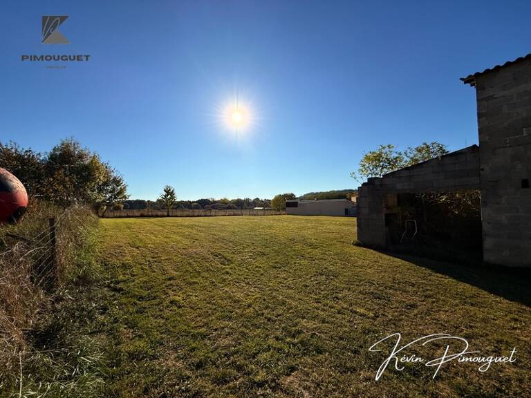 Terrain constructible 1542 m² + 8862 m²  de terrain agricole - Garage existant – Lamothe-Montravel — photo 1