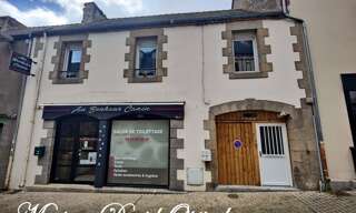 Immeuble  182 m² à vendre à Rostrenen (22110)