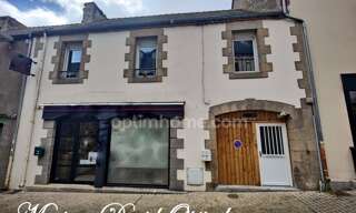 Immeuble  182 m² à vendre à Rostrenen (22110)