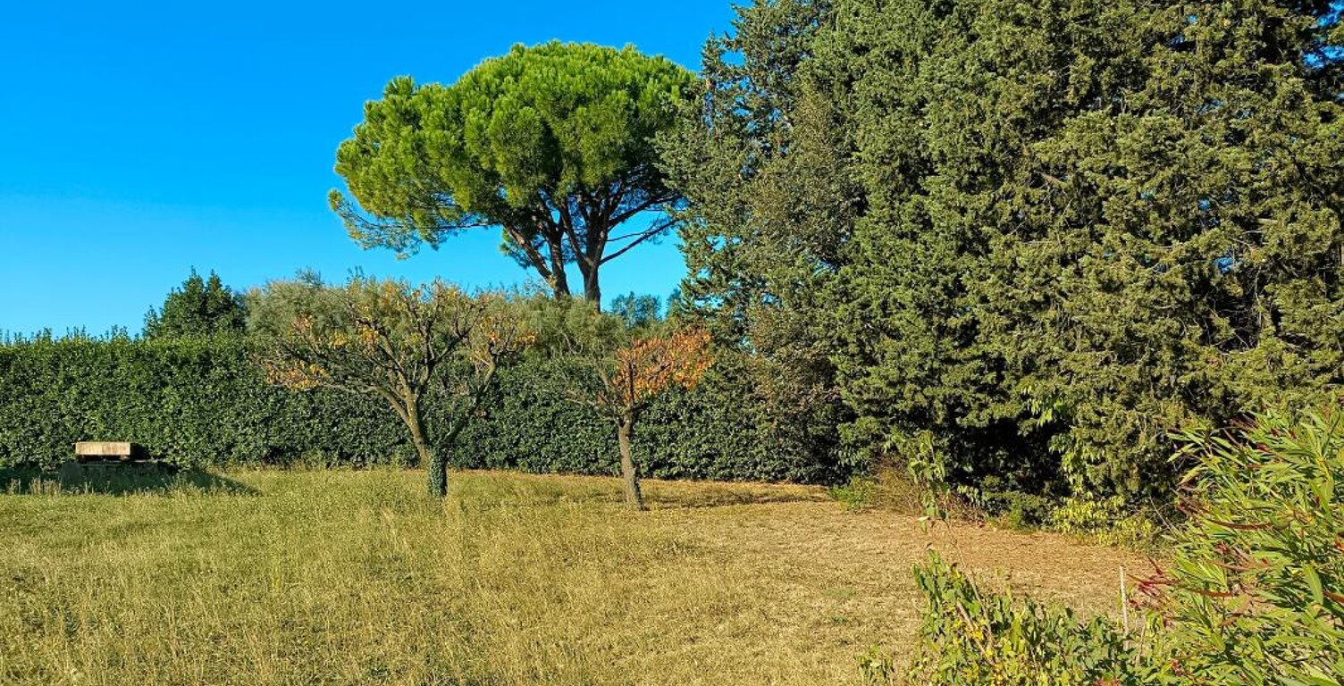 Terrain 465m2 VIABILISÉ — photo 1