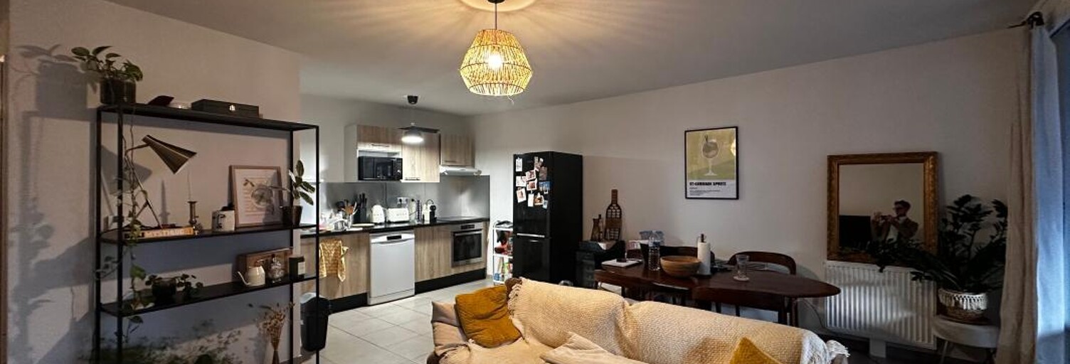 Appartement 3 Pièces 70 m² à louer à Bordeaux (33300)