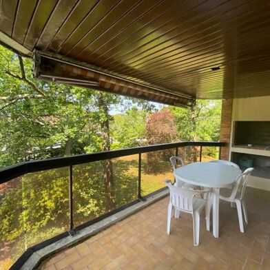 Appartement 3 pièces 1010 €