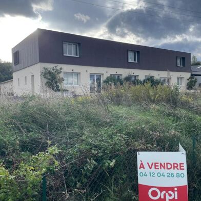 Local industriel  1569000 €