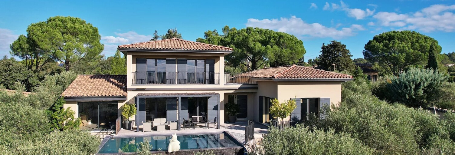 Maison 7 Pièces 200 m² à vendre à Uzès (30700)