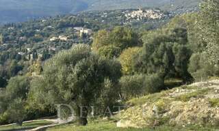 Terrain  2620 m² à vendre à Opio (06650)