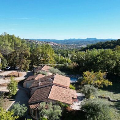 Maison 8 pièces 820000 €