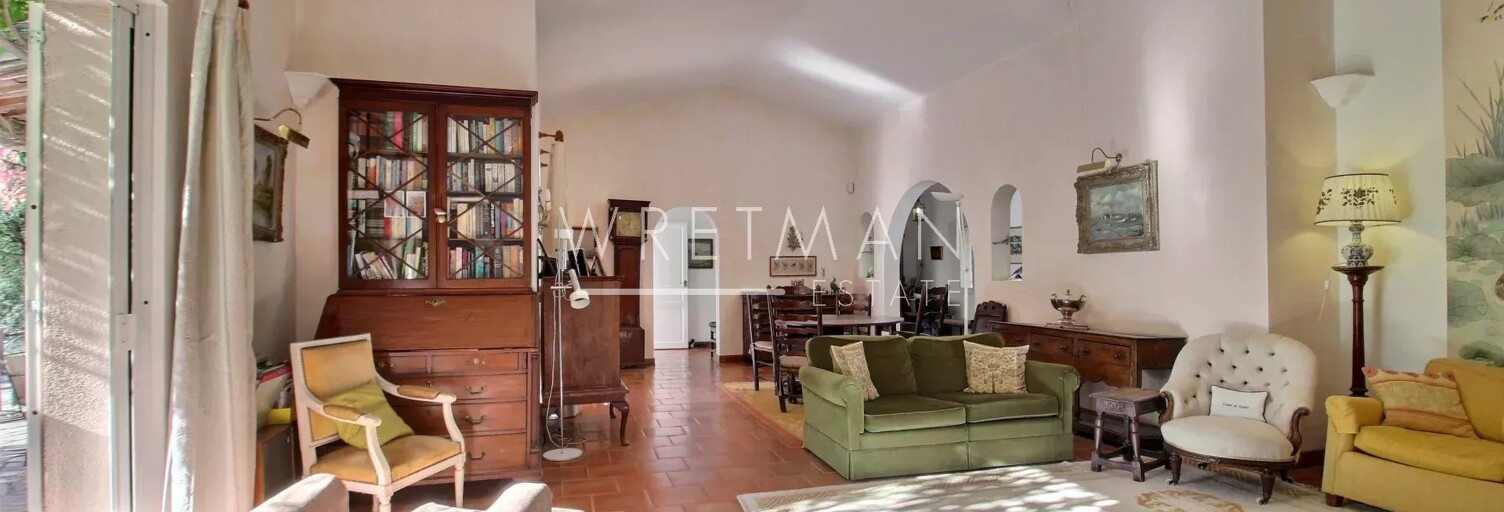Maison 8 Pièces 188 m² à vendre à Fayence (83440)