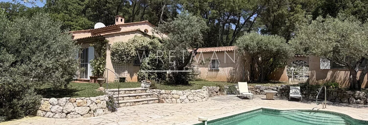 Maison 8 Pièces 188 m² à vendre à Fayence (83440)