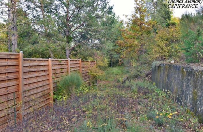 Terrain à bâtir de 3802 m². Libre Constructeur. ESTOUBLON (04) — photo 3