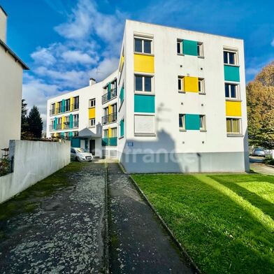 Appartement 4 pièces 165800 €