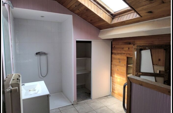 MAISON DE VILLE A RENOVER — photo 4