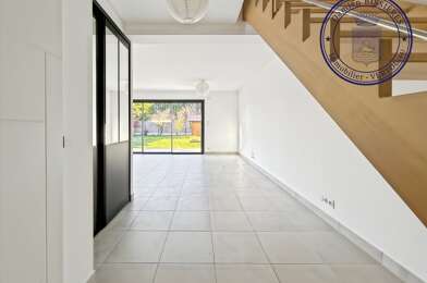 Maison 4 pièces 379200 €