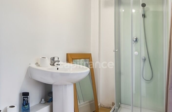 Grande bâtisse de 14 pièces – 262 m² habitables (répartie en 3 logements) – Courtemont-Varennes (02) — photo 5