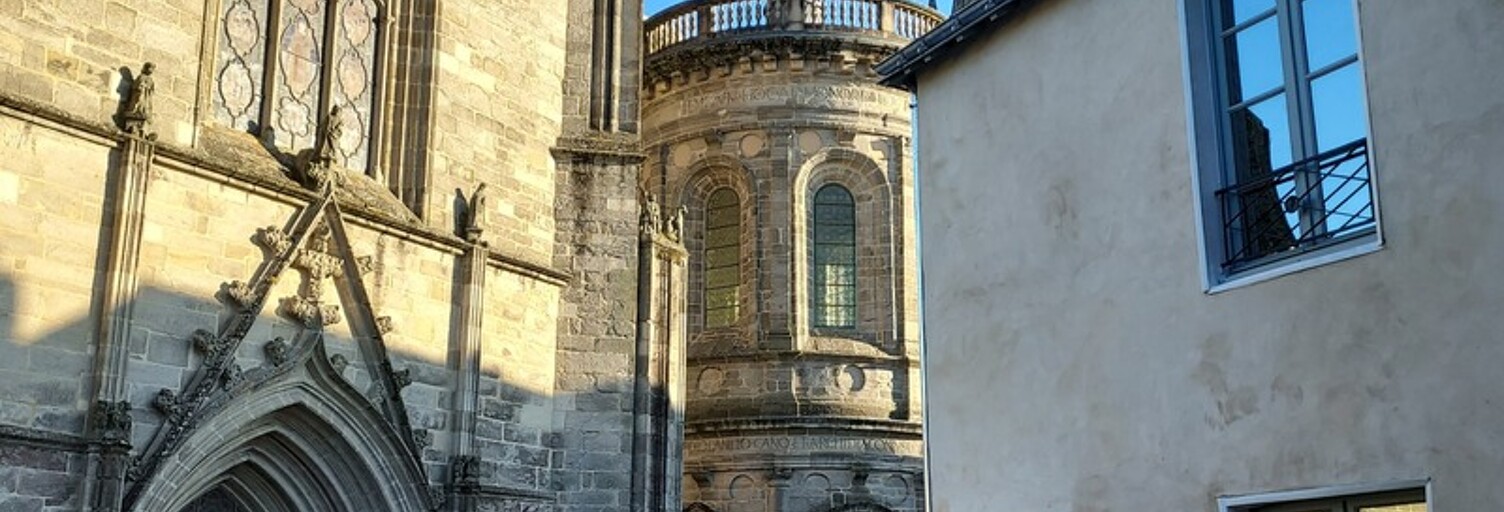 Immeuble  330 m² à vendre à Vannes (56000)