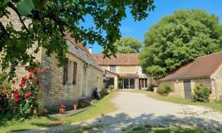 Maison 6 Pièces 202 m² à vendre à La Chapelle-Aubareil (24290)