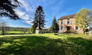 Maison 9 Pièces 217 m² à vendre à Saint-Pierre-la-Noaille (42190)